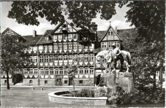 1200A-Wolfenbuettel294-Stadtmarkt-Denkmal-1957-Scan-Vorderseite.jpg