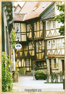 1480A-Wolfenbuettel362-Altstadtgasse-Kleiner-Zimmerhof-Scan-Vorderseite.jpg