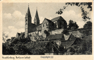 0180A-Quedlinburg035-Schloss-Stiftskirche-1944-Ort-Scan-Vorderseite.jpg