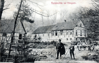 0720A-Holzmuehle128-Panorama-mit-Personen-1909-Scan-Vorderseite.jpg