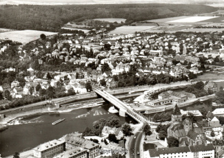 5375A-Hameln2182-Panorama-Ort-Weser-Luftbild-Scan-Vorderseite.jpg