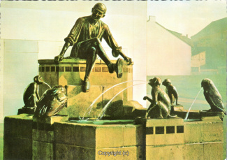 16690A-Braunschweig089-Eulenspiegelbrunnen-Scan-Vorderseite.jpg