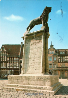 06790A-Braunschweig045-Loewendenkmal-1983-Scan-Vorderseite.jpg