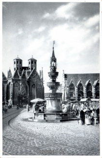 02360A-Braunschweig080-Altstadtmarkt-Wochenmarkt-1953-Scan-Vorderseite.jpg