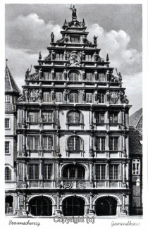 03370A-Braunschweig085-Altstadtmarkt-Gewandhaus-Scan-Vorderseite.jpg