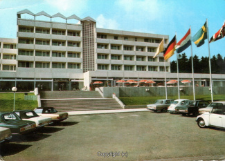 08740A-Hahnenklee178-Kurhotel-1976-Scan-Vorderseite.jpg