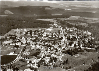 00700A-Hahnenklee357-Panorama-Ort-Luftbild-Scan-Vorderseite.jpg