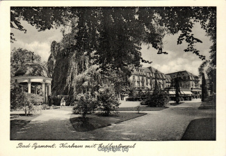 0770A-Pyrmont189-Erdbeertempel-und-Kurhaus-Scan-Vorderseite.jpg