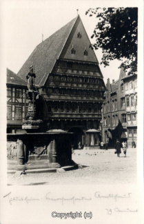 00370A-Hildesheim083-Marktplatz-Ronaldbrunnen-Scan-Vorderseite.jpg