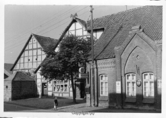 0265A-Doerpe157-Gasthaus-Dreyer-Scan-Vorderseite.jpg