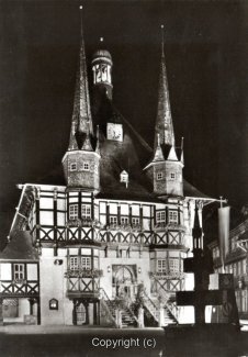 2173A-Wernigerode262-Rathaus-Nacht-Scan-Vorderseite.jpg