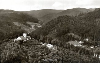 1640A-BadLauterberg066-Hausberg-Luftbild-1968-Scan-Vorderseite.jpg