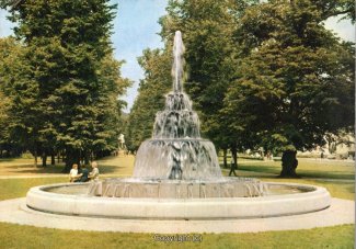 0448A-Pyrmont266-Hauptallee-Fontaine-Scan-Vorderseite.jpg