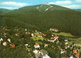 01522A-Hahnenklee411-Panorama-Ort-Scan-Vorderseite.jpg