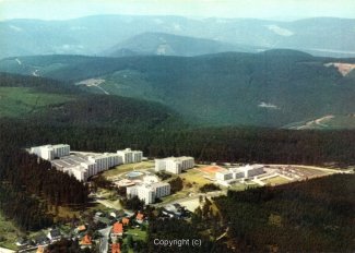 10052A-Hahnenklee413-Panorama-Ort-Ferienpark-Scan-Vorderseite.jpg