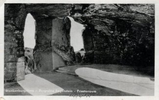 1267A-Blankenburg117-Burg-Regenstein-Priesterraum-Scan-Vorderseite.jpg
