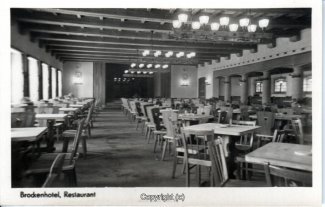 0351A-Brocken026-Brockenhotel-Innenansicht-Scan-Vorderseite.jpg