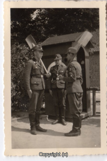 3230A-Eldagsen174-Arbeitslager-Foto-Scan-Vorderseite.jpg 3230A-Eldagsen174-Arbeitslager-Foto-Scan-Vorderseite.jpg
