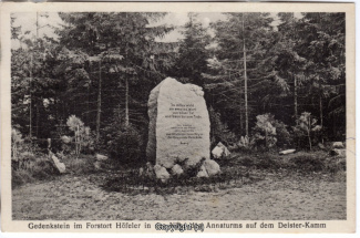 9310A-Springe475-Gedenkstein-Hoefeler-1944-Scan-Vorderseite.jpg