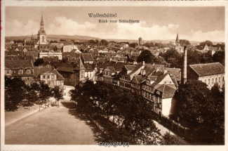 0230A-Wolfenbuettel242-Schlossplatz-Panorama-Postkartenblock-Scan-Vorderseite.jpg